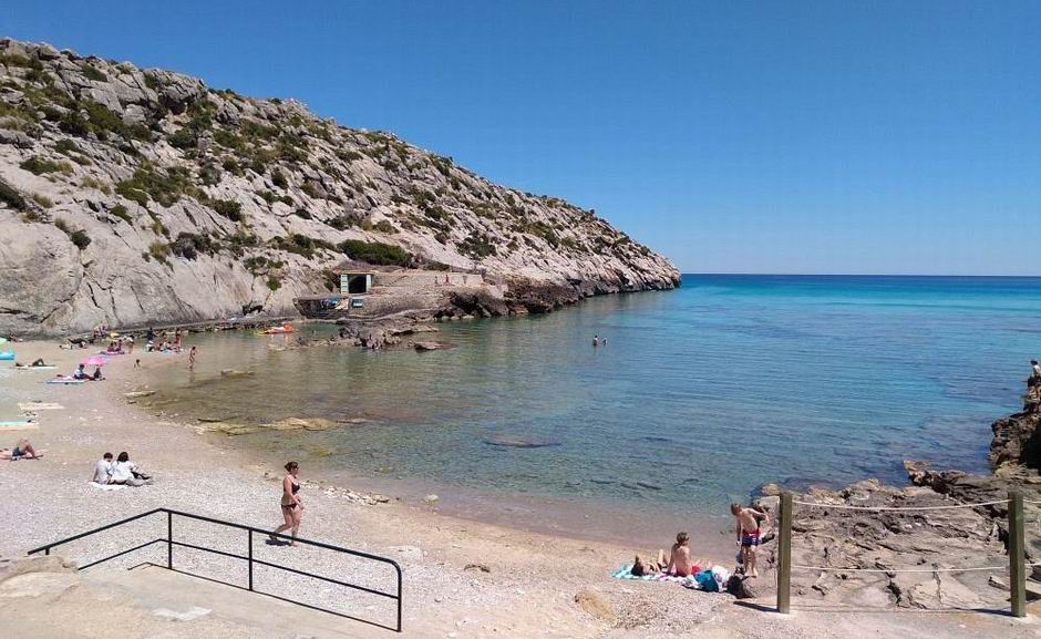 Cala Sant Vicenc - cala barques